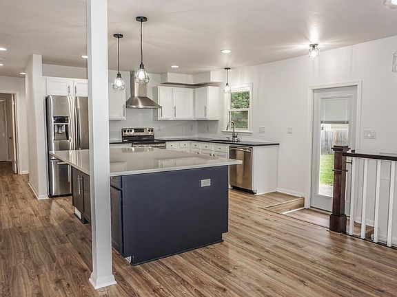 2nd image of 10908 W Harvest Ln