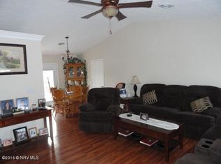 3879 Bainbridge Dr, Pulaski, VA 24301