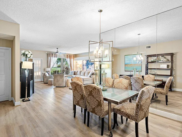 5070 Lake Catalina Dr #C — Photo 7