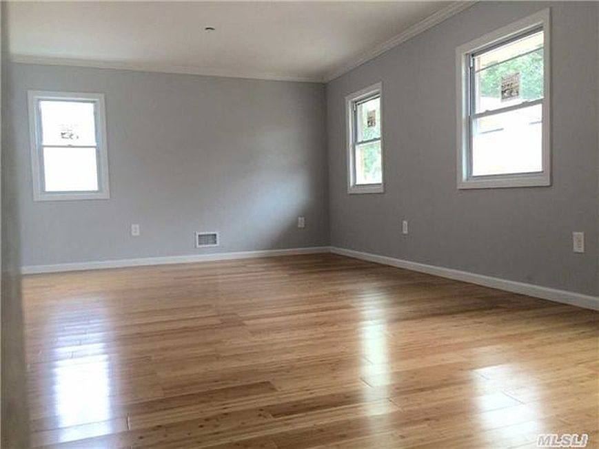 2nd image of 17016 144th Ave