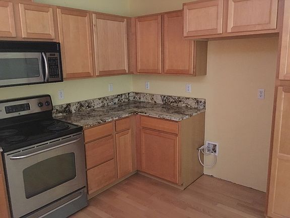 2nd image of 35010 10th Street Ct E