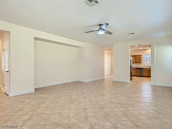 5th image of 7204 Crescentville Ave