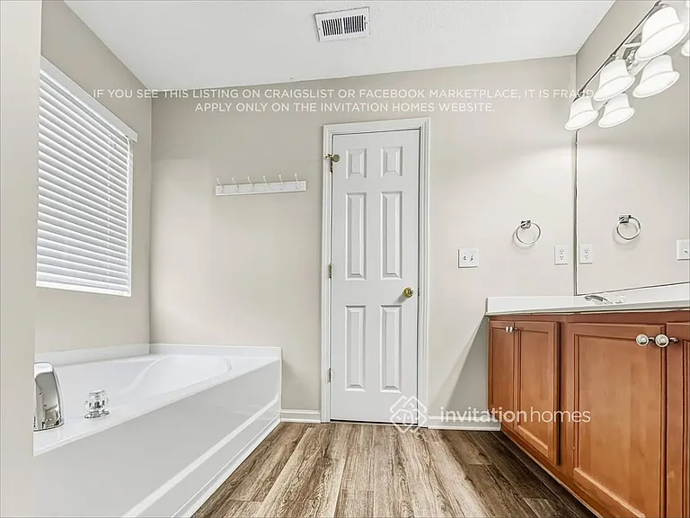 4501 Arcaro Dr — Photo 14