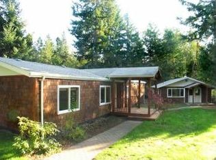 27010 Wax Orchard Rd SW, Vashon, WA 98070