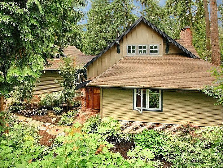 For Sale: 2705 105th Ave. SE, Beaux Arts, WA 98004