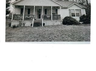 42 Clover Ct, Montross, VA 22520