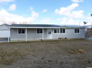 405 E 100 S, Mount Pleasant, UT 84647