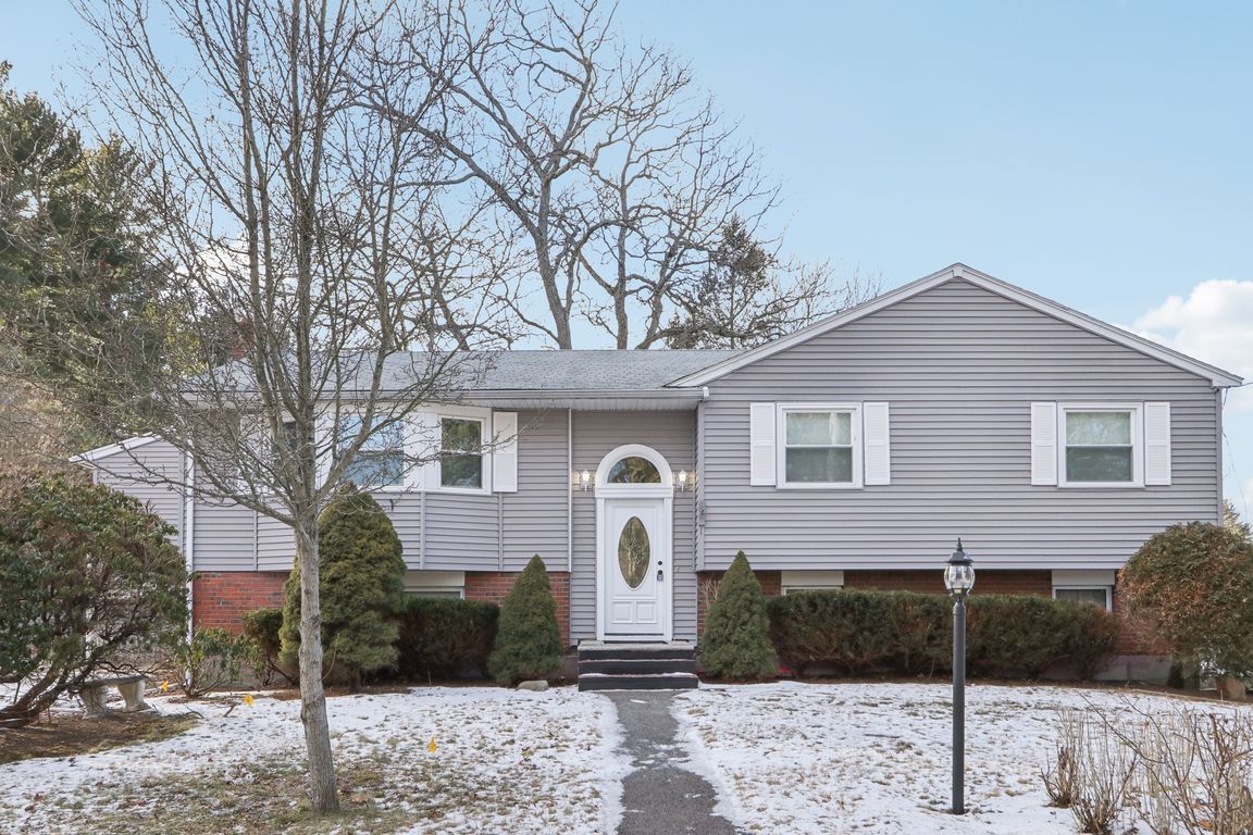 Willow St-S3112-001.jpg