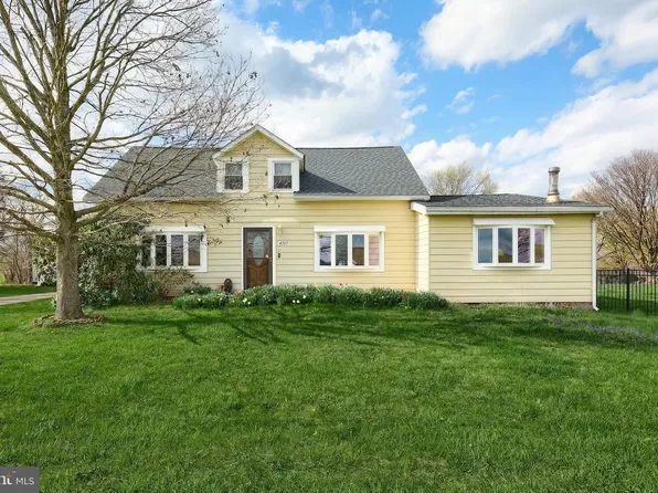 4357 List Rd, Red Lion, PA 17356