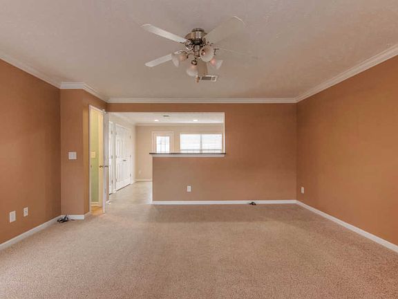 2nd image of 3016 Burnt Pine Dr