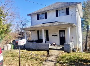 313 1/2 Raymond St, Morgantown, WV 26505