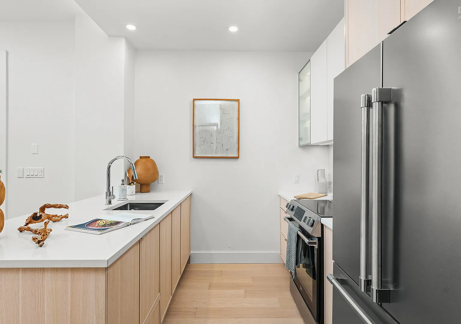 218 Front Street — Photo 3