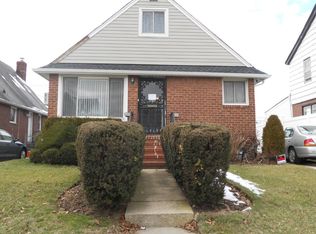 55 Wellington Rd, Elmont, NY 11003