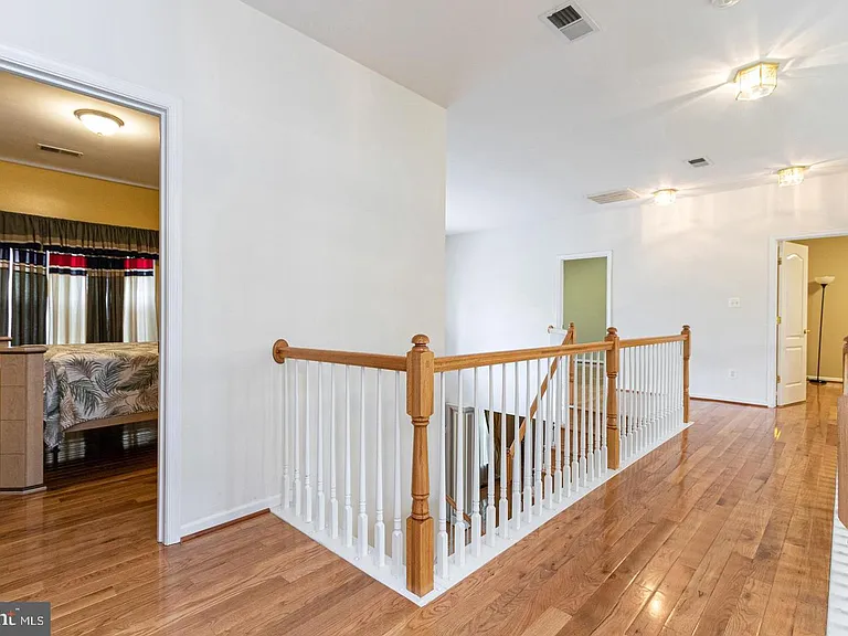 13312 Scotch Run Ct — Photo 14