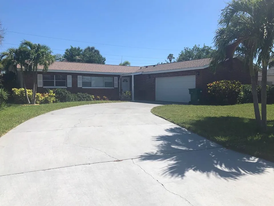 232 Terrace Shores Dr
