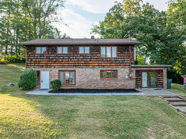 344 Kilgore Dr, Bristol, VA 24201