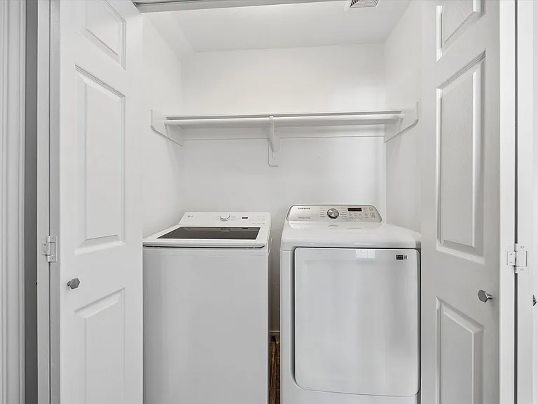 4408 Floyd St #A — Photo 21