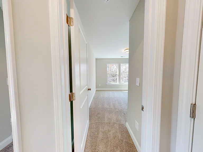 1032 Moen Loop — Photo 19