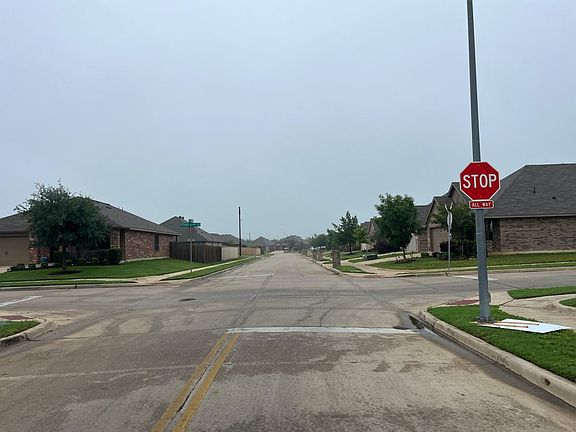 5th image of 10201 S Race St
