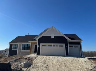 804 Viewpoint AVENUE, Waukesha, WI 53188