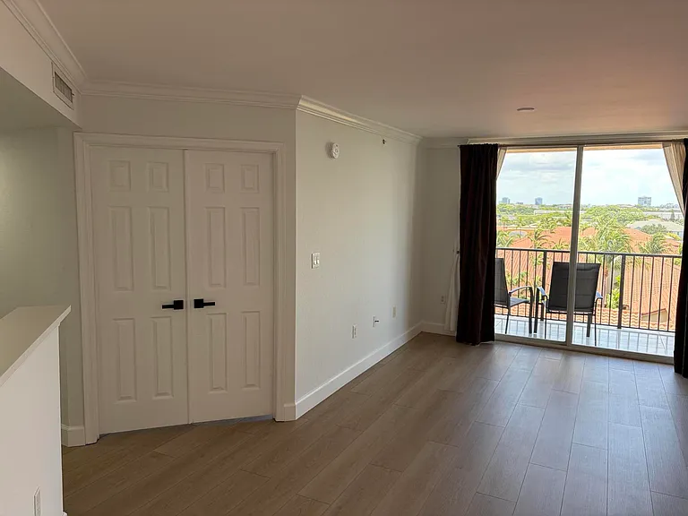 1801 N Flagler Dr #824 — Photo 6
