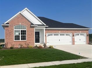 3634 Sanibel Dr, Sylvania, OH 43560