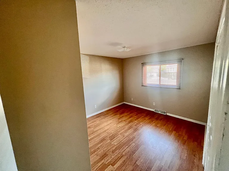 15318 Douglas Cir — Photo 10