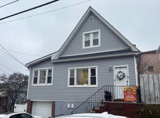 437 Walker St, Fairview, NJ