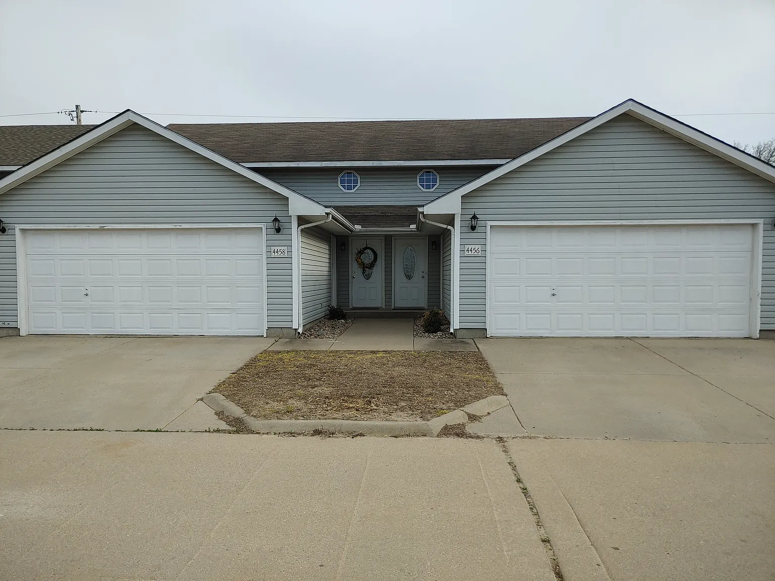 3 bed, 1.5 bath, 1210 sqft, $1,500 — Photo 1