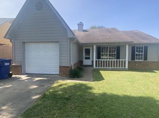 7061 Foxhall Dr, Horn Lake, MS 38637