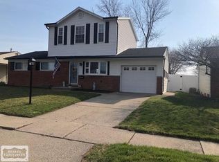 42716 Fortner Dr, Sterling Heights, MI 48313