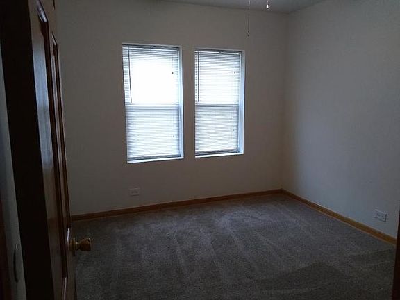 4th image of 1232 N Laramie Ave #1