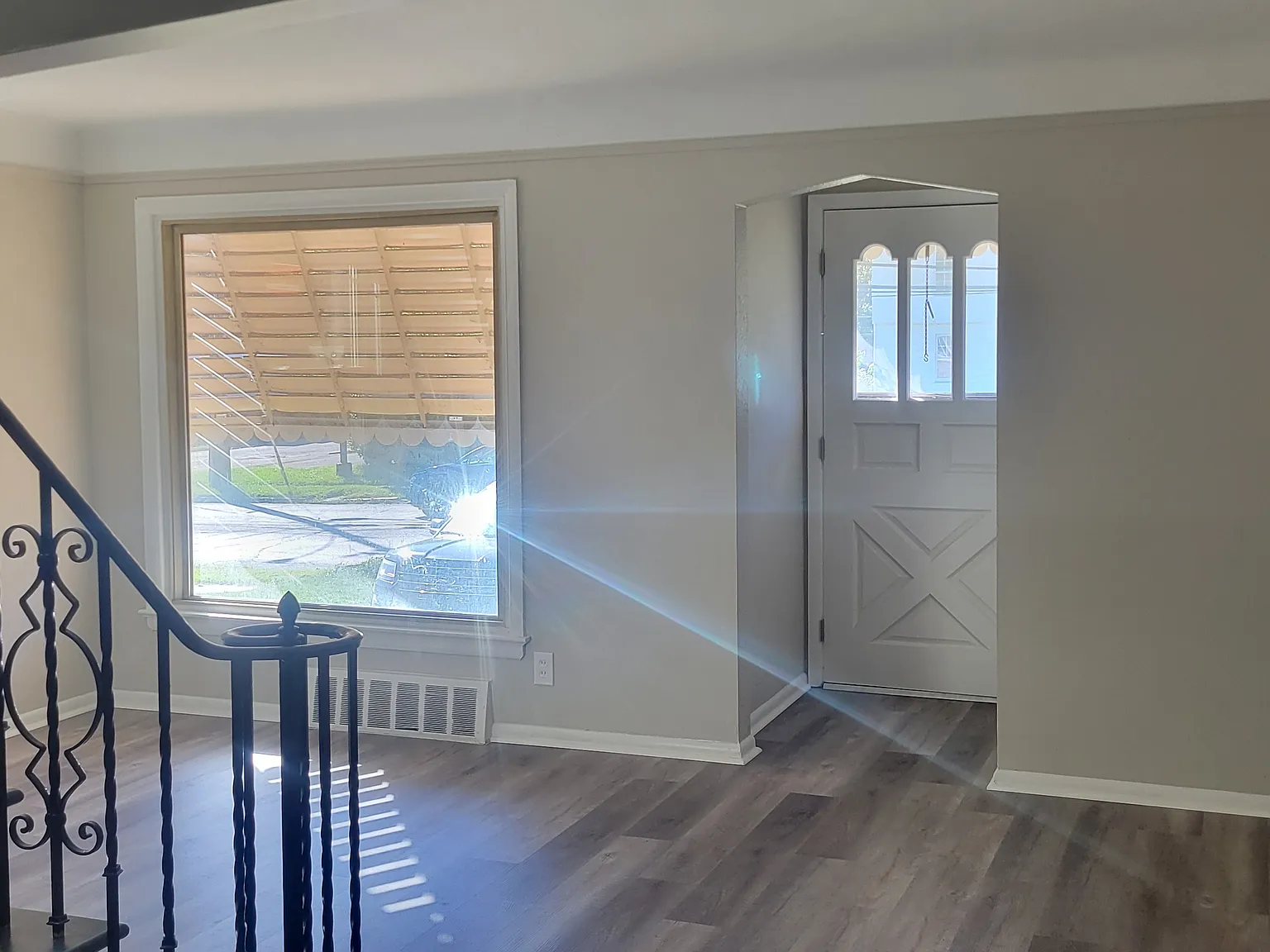 3 bed, 1251 sqft, $1,800 — Photo 4