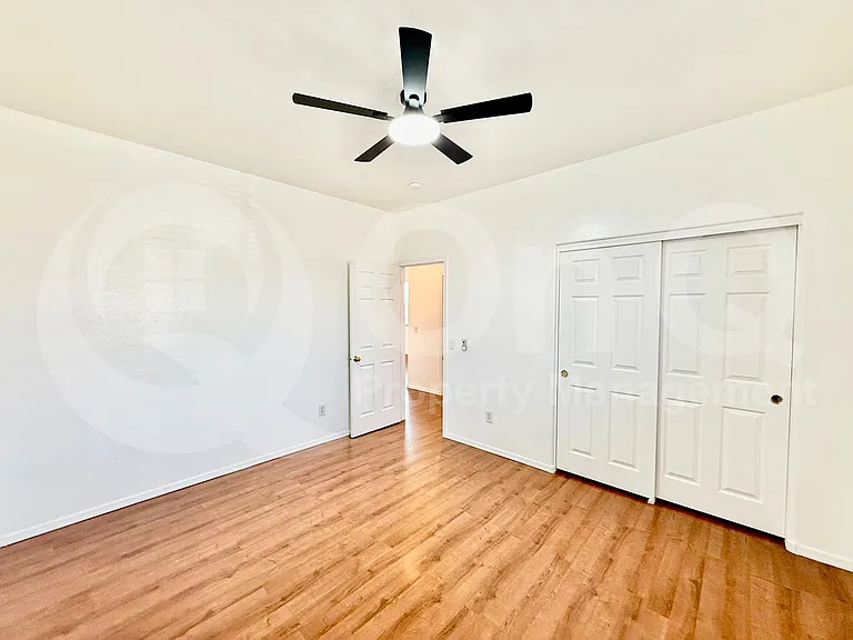 9940 E Medina Ave — Photo 19