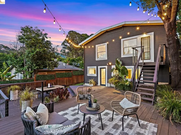 5945 Majestic Ave, Oakland, CA 94605