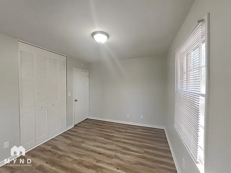 3672 Stanford Cir — Photo 10