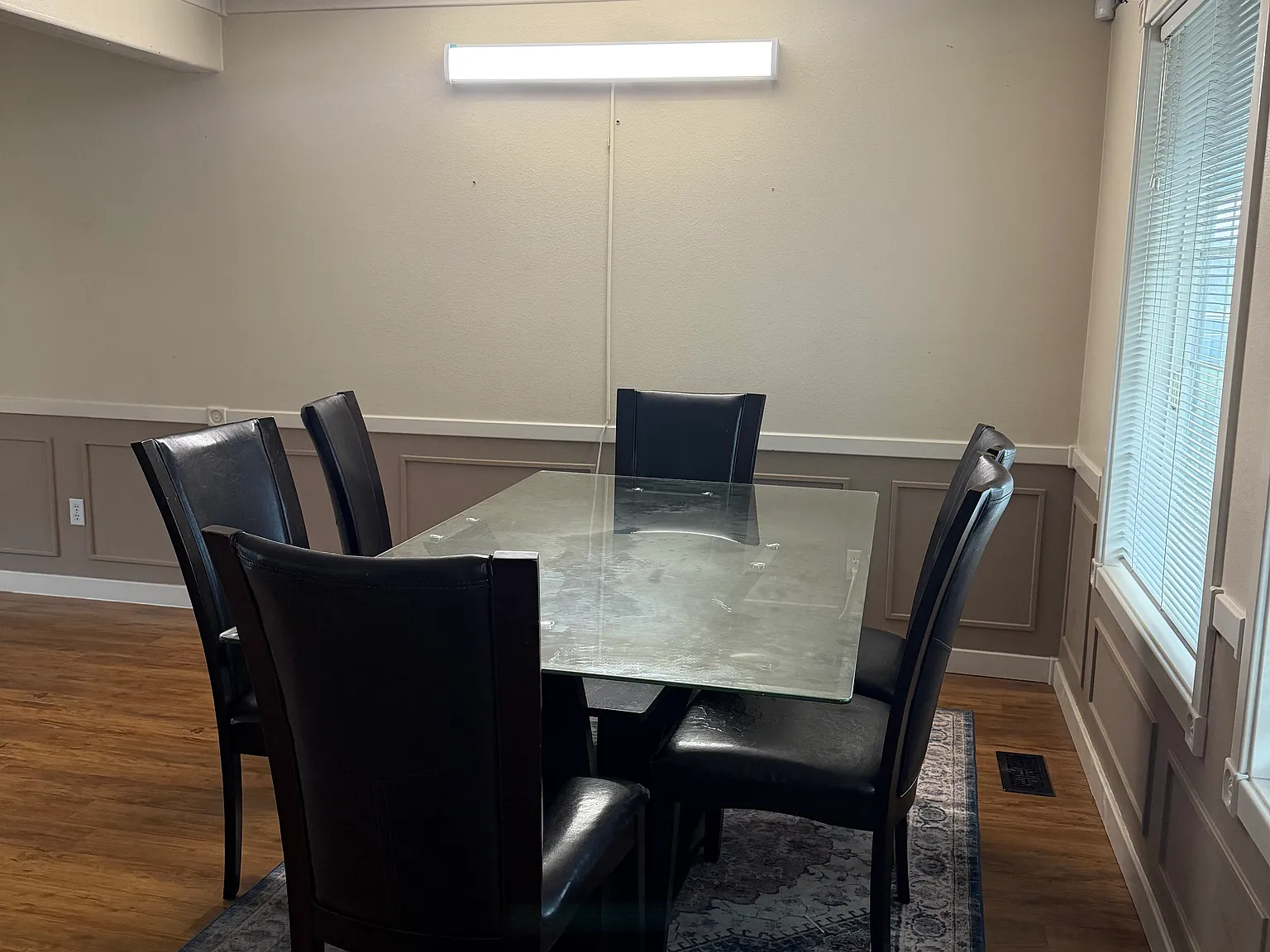 3 bed, 2.5 bath, 1603 sqft, $3,500 — Photo 3
