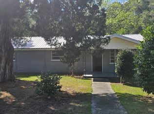 240 Metcalf St, Cottonwood, AL 36320
