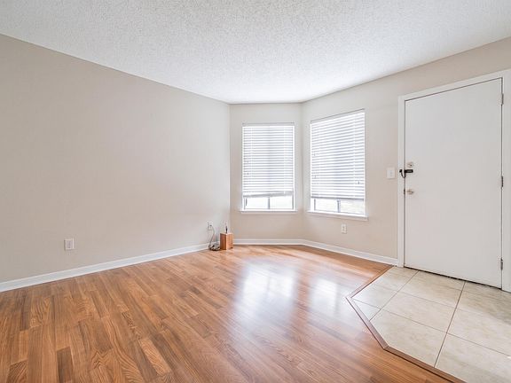 5th image of 55 Bay Dr APT 2101