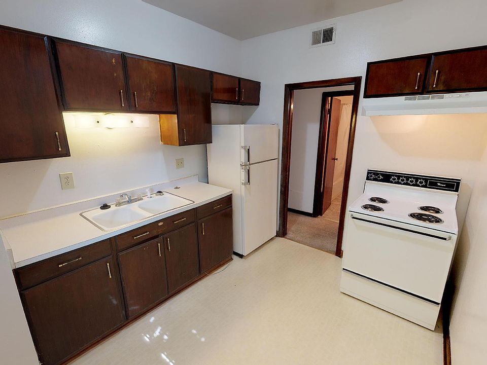 1st image of 2520 N Stowell Ave #5964579