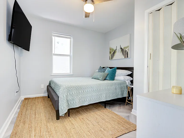 102 N Baltimore Ave #A — Photo 12