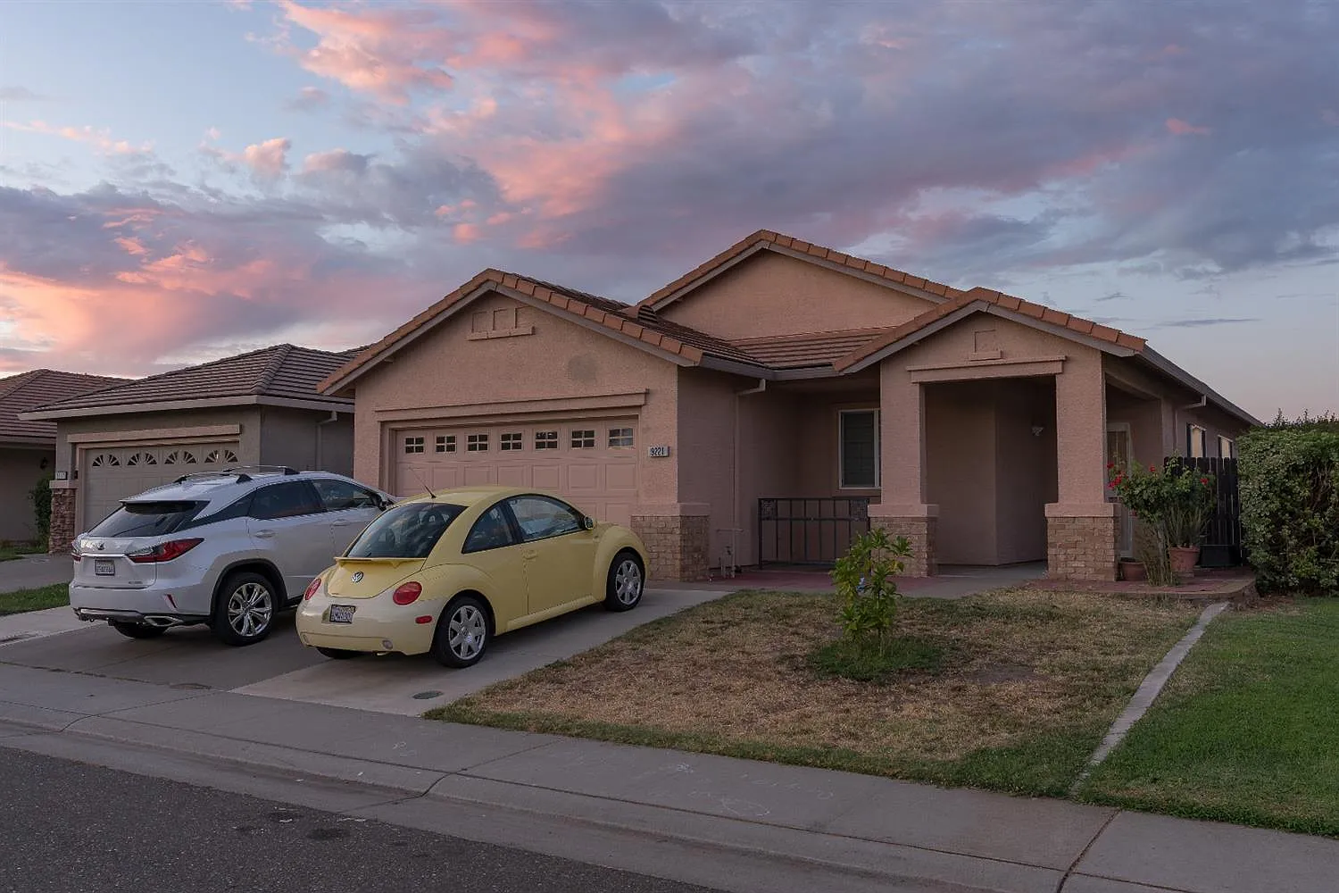 9221 Surlingham Ct photo 1