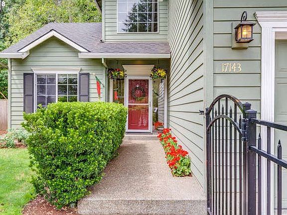 3rd image of 17143 Rebecca Ln