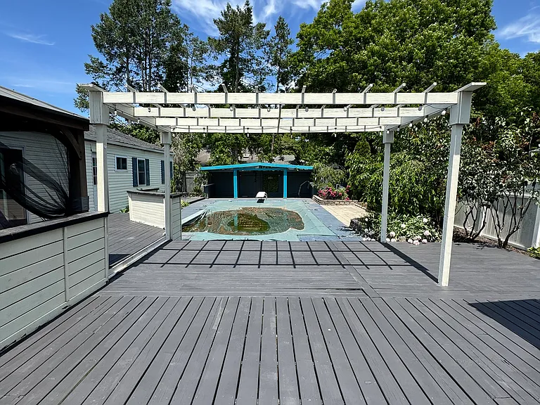 143 N Summit Ave — Photo 8