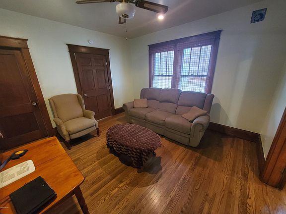 5th image of 1126 Allegheny St
