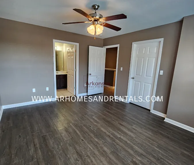 2501 Ridgeland Cir #8 — Photo 10