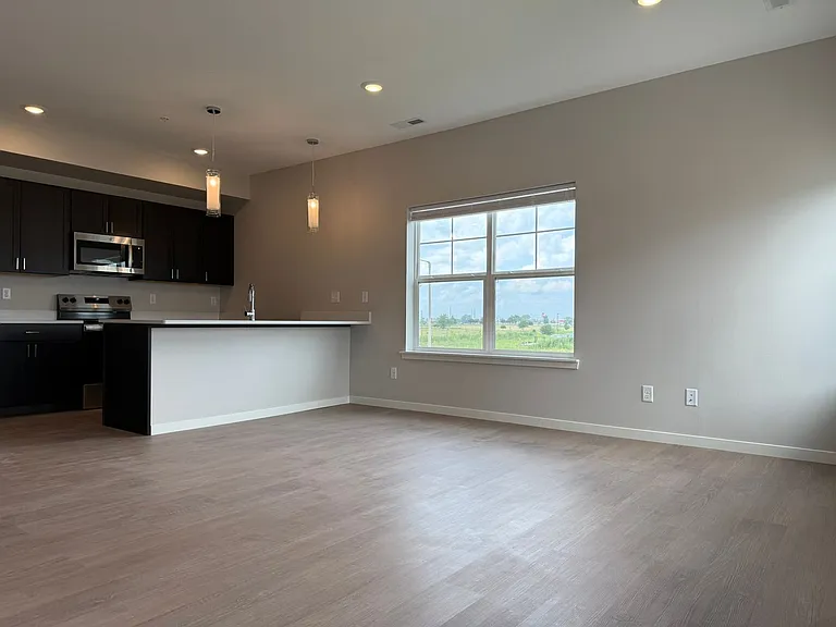 141 Clark Dr SW #2 — Photo 16
