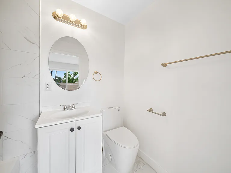 10148 Felipe Ave — Photo 14