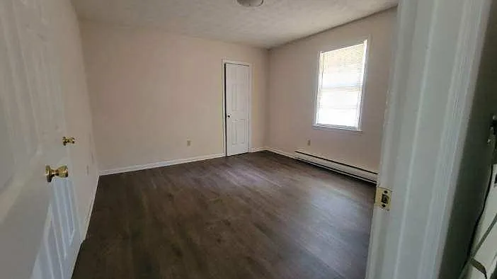 2 bed, $850 — Photo 3