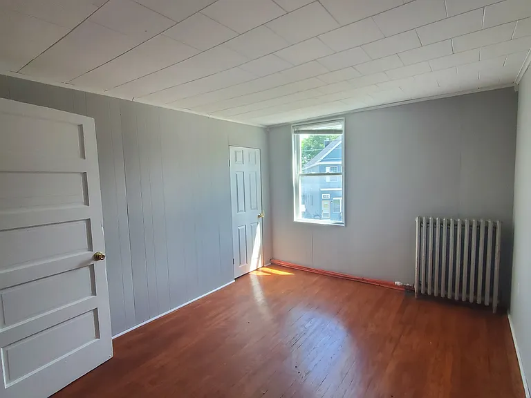 9553 Main St #2 — Photo 13